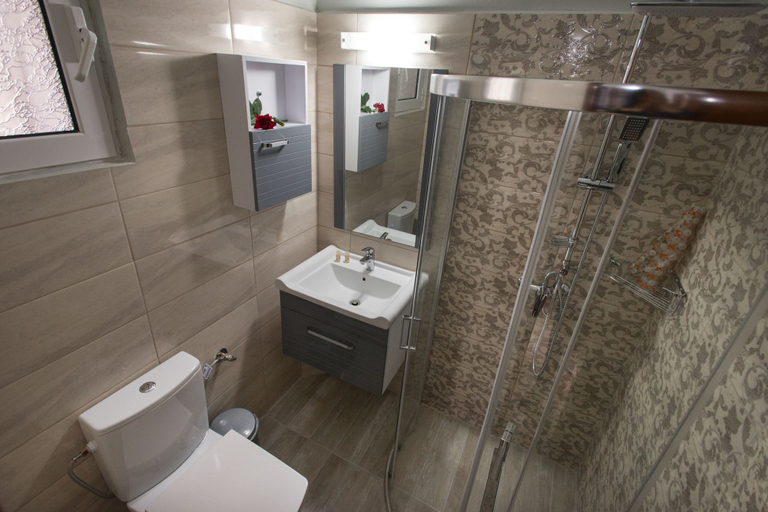Bathroom 5, Villa Eleni Apartments, Ionian Islands