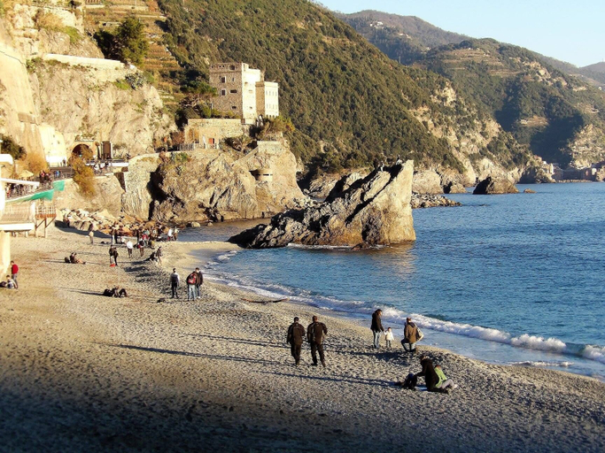 Beach 2, Lecci Di Soviore, La Spezia