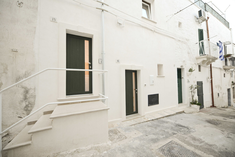 Others 4, Scirocco Apartment with Terrace by Wonderful Italy, Brindisi
