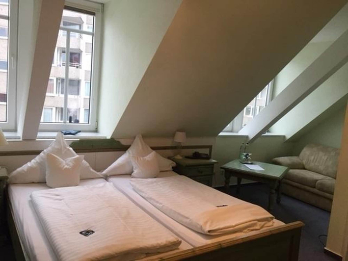 Bedroom 5, Hotel Villa Weststrand, Leer