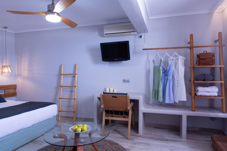 Bedroom 4, Glykeria Mini Suites, South Aegean