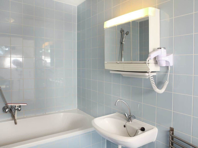 Bathroom, Rijnhoeve, Rijnwoude