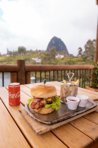 Food & Drinks 5, Sotavento Cabañas, Guatapé