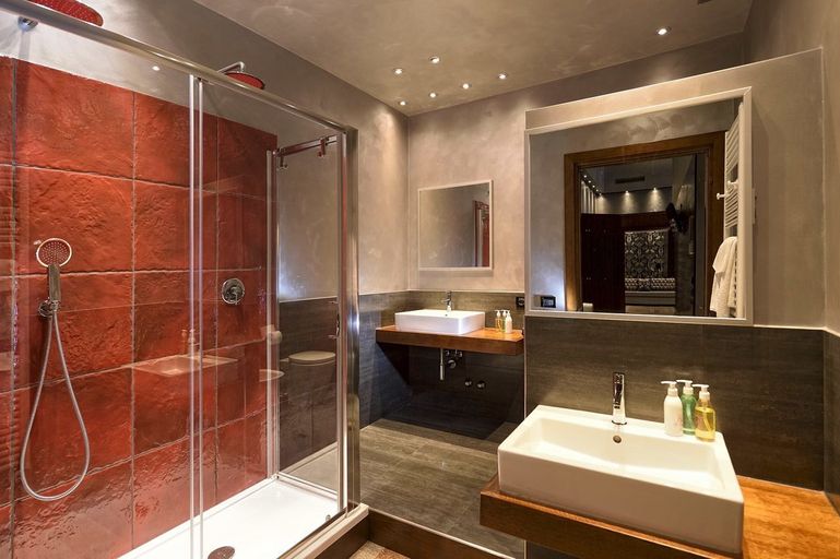 Bathroom 3, Hotel Abbazia, Venezia