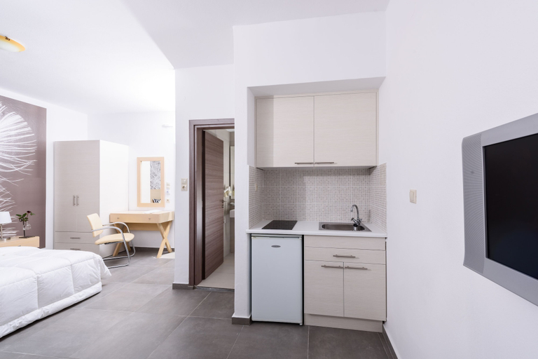 Bedroom 4, Angela Studios & Apartments, Crete