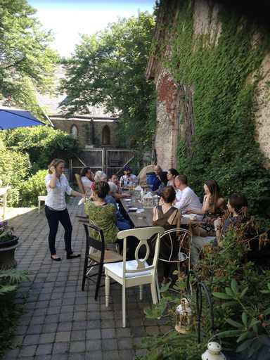 Food & Drinks 4, Church Des Artistes Guest House, Ulster