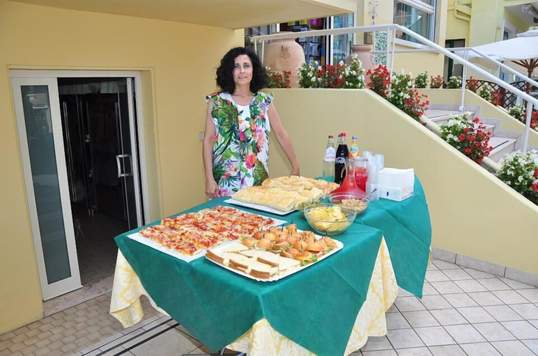 Food & Drinks 5, Hotel Gloria, Pesaro E Urbino