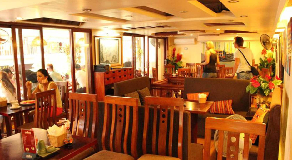 Food & Drinks 4, Holiday Lakeview Hotel, Hoàn Kiếm