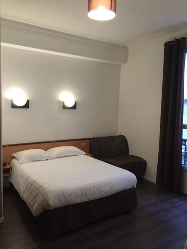 Bedroom 3, Hotel Liège Strasbourg, Paris