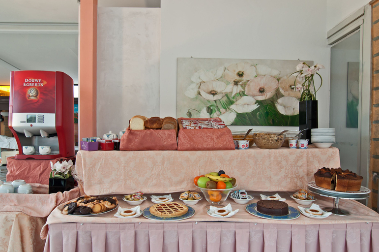 Food & Drinks 5, Hotel Museum, Roma