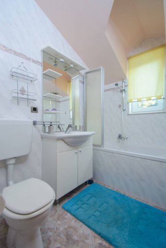 Bathroom 3, Luxury Apartments Villa Gloria, Trogir