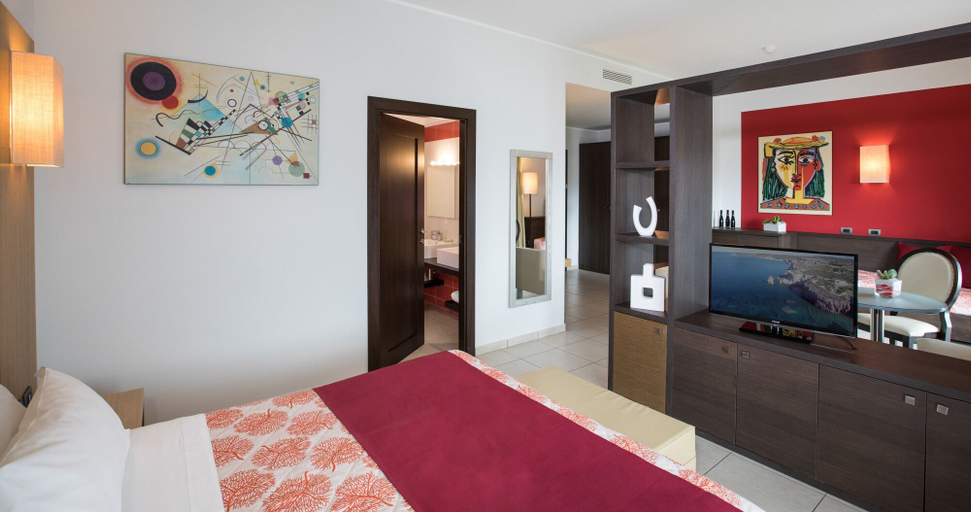 Bedroom 3, Lu' Hotel Carbonia, Carbonia-Iglesias