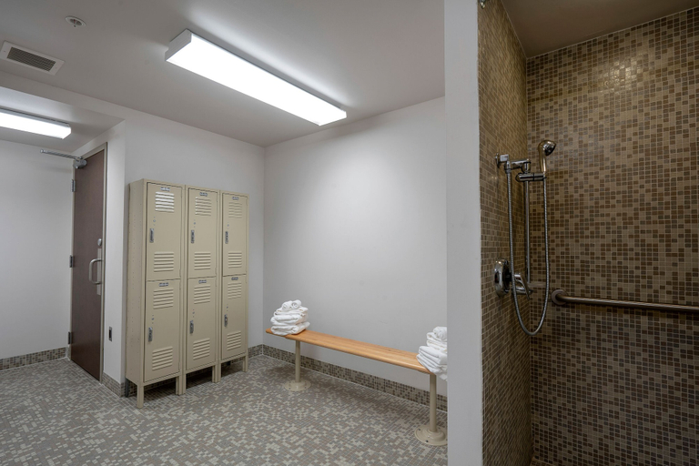 Bathroom, State House Inn, Trademark Collection by Wyndham, Sangamon