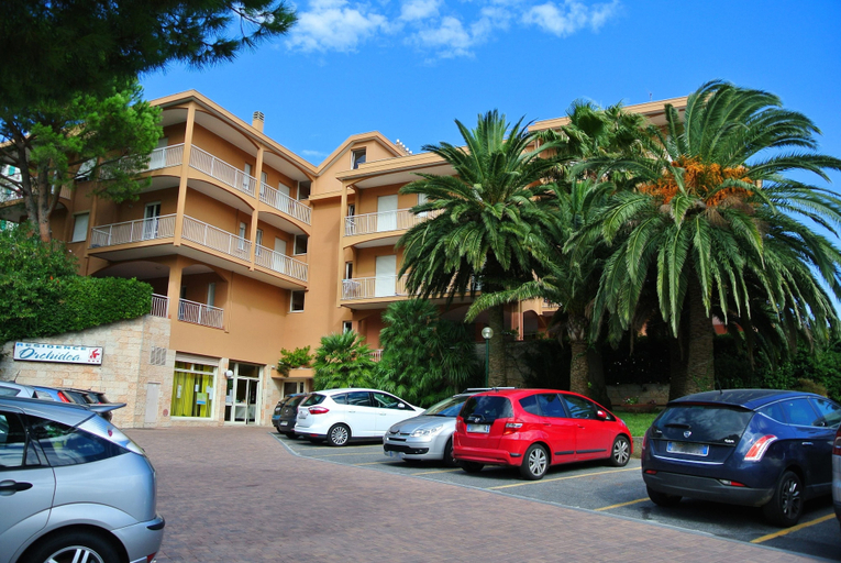 Exterior & Views 2, Residence Orchidea, Savona