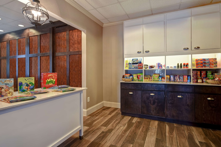 Food & Drinks 5, Homewood Suites By Hilton HOU Intercontinental, Houston