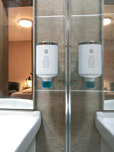 Bathroom 5, Hotel Restaurant Denis, Trier-Saarburg