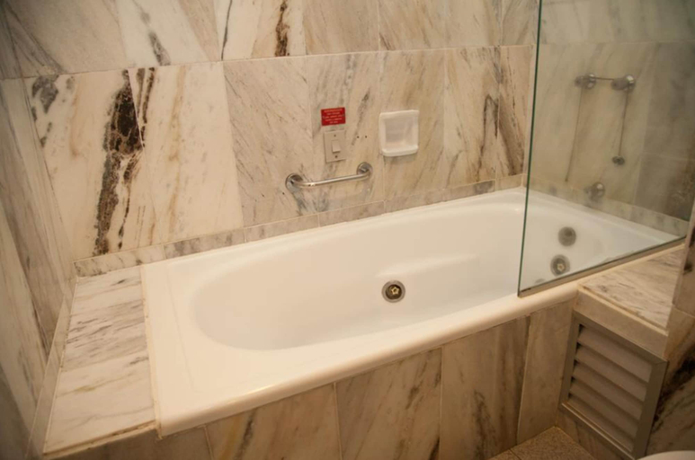 Bathroom 3, Plaza Caldas da Imperatriz Resort & Spa, Santo Amaro da Imperatriz
