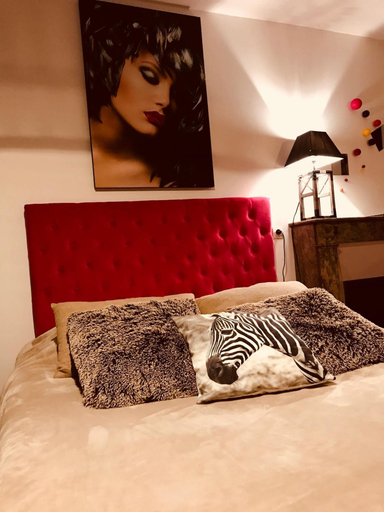 Bedroom 3, Le Domaine du Chêne Vert, Mayenne
