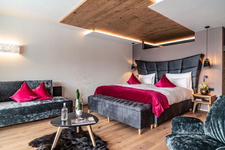 Bedroom 4, Boutique Hotel Kircher, Bolzano