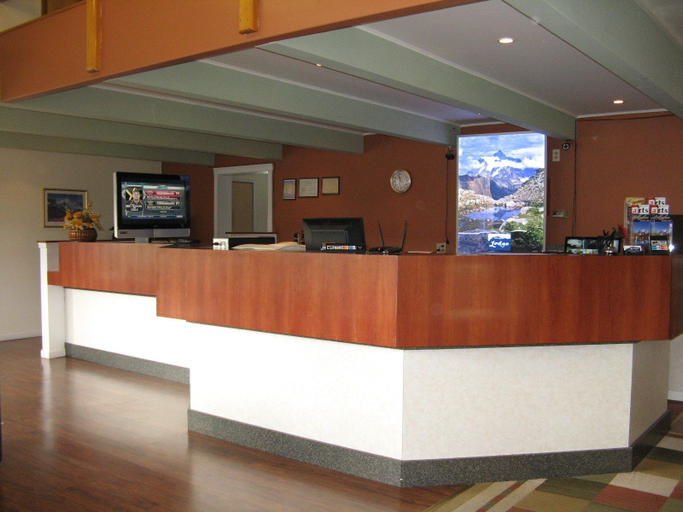 Others 5, Bellingham Lodge, Whatcom
