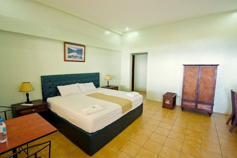 Bedroom 2, Danao Coco Palms Resort, Danao City