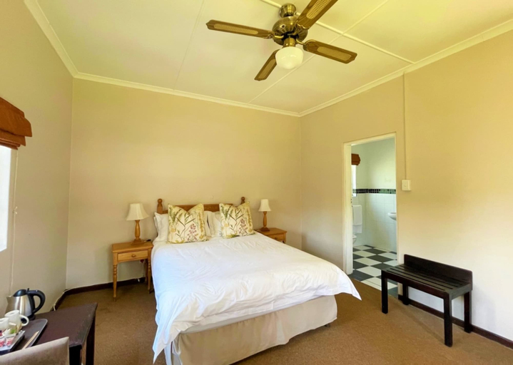 Bedroom 4, Himeville Arms, Sisonke
