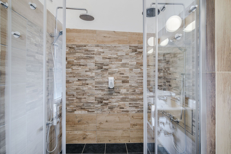 Bathroom 4, Historic Centre APTs by Michal&Friends, Praha 1