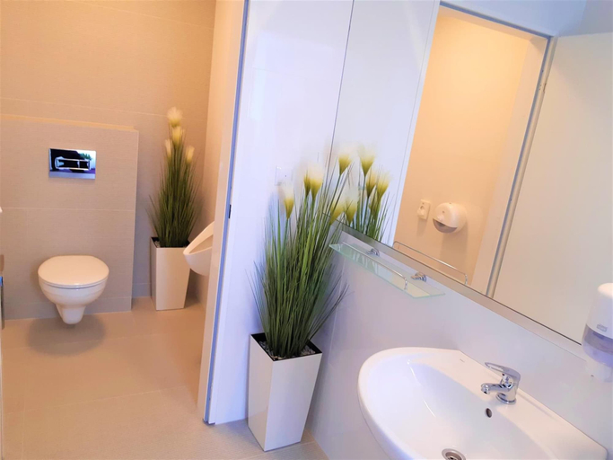 Bathroom 3, Centrum Konferencyjne Quattro, Szczecinek