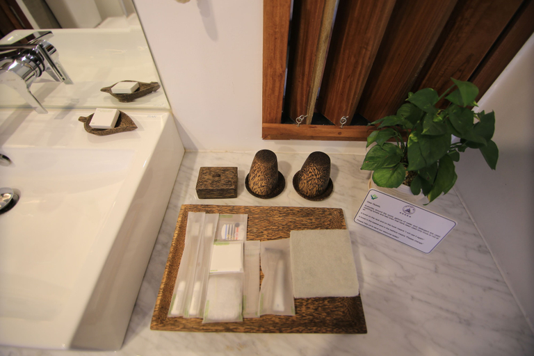 Bathroom 5, Hotel Somadevi Angkor Boutique and Resort, Siem Reap