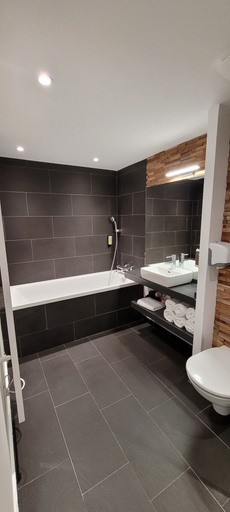 Bathroom 4, Le Galet Hôtel & Spa, Morbihan