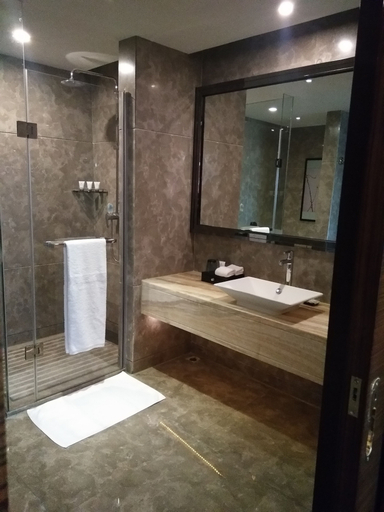 Bathroom 4, Cinese Hotel Dongguan, Dongguan