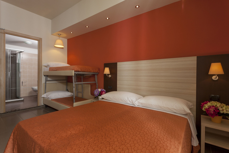 Bedroom 3, Hotel Aurora Mare, Rimini