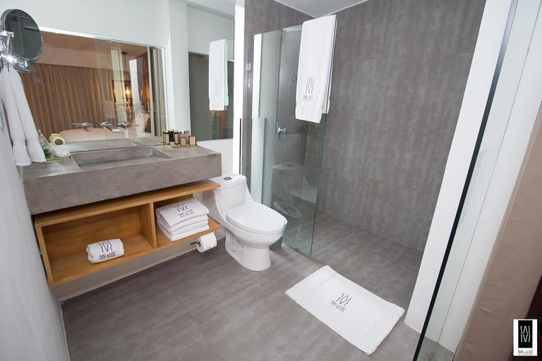 Bathroom, Sal & Luz Hotel Boutique, San Salvador