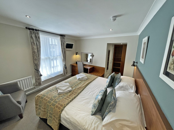 Bedroom 2, The Ship, Cheshire West and Chester