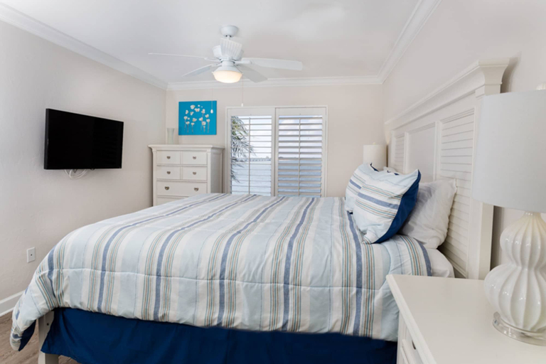 Bedroom 2, Mariner Point 1083, Lee