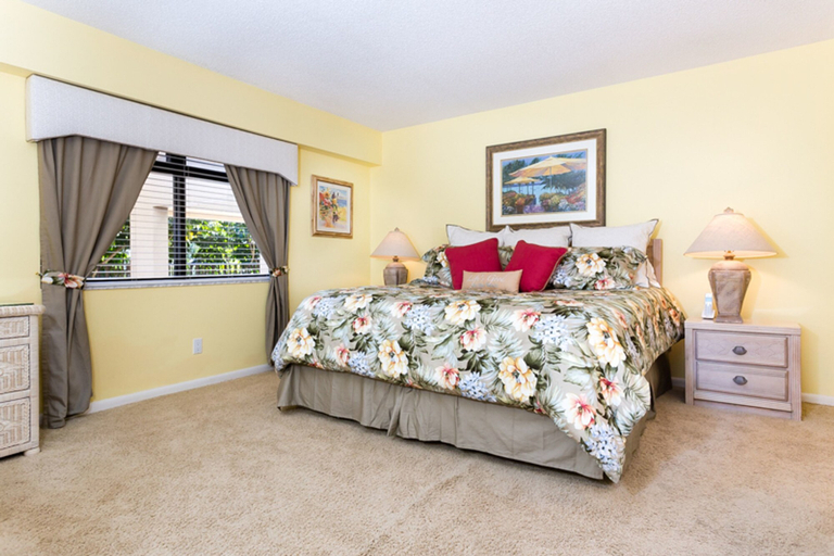 Bedroom 3, Kings Crown 111, Lee