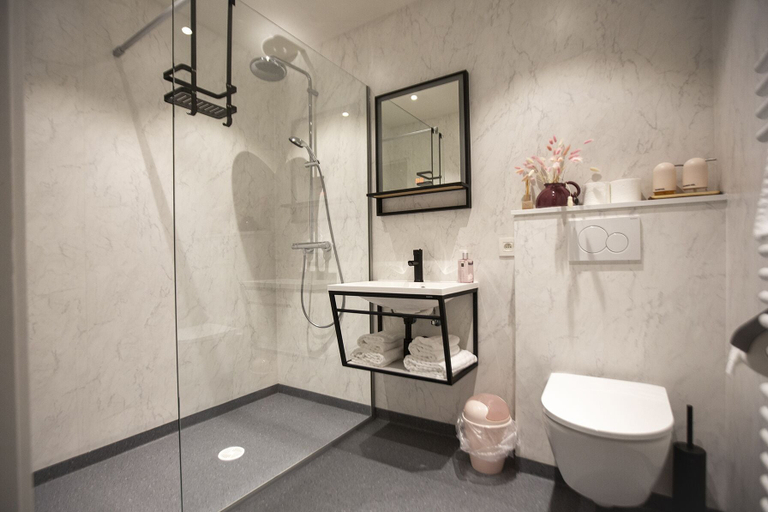 Bathroom 3, Elementum Hotel - B&B, West-Vlaanderen