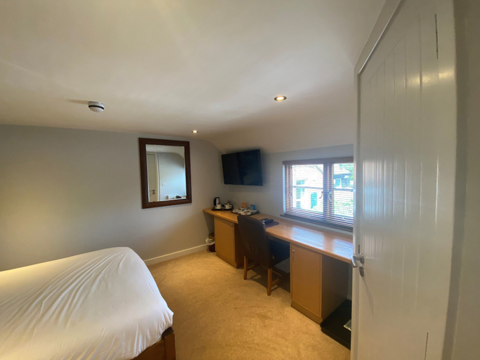 Bedroom 4, The King and Queen, Kent