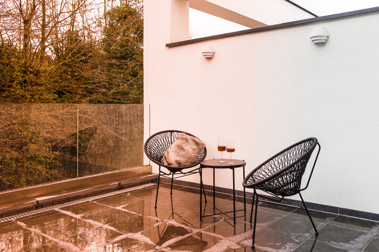 Others 5, Unit 4 - Spacious Smart Home Triplex Private Garden & Parking, Bruxelles