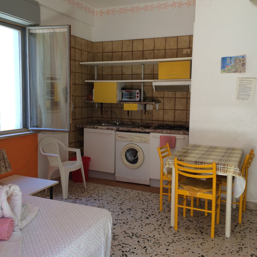 Private kitchenette, Apartaments Cavour 4, Palermo