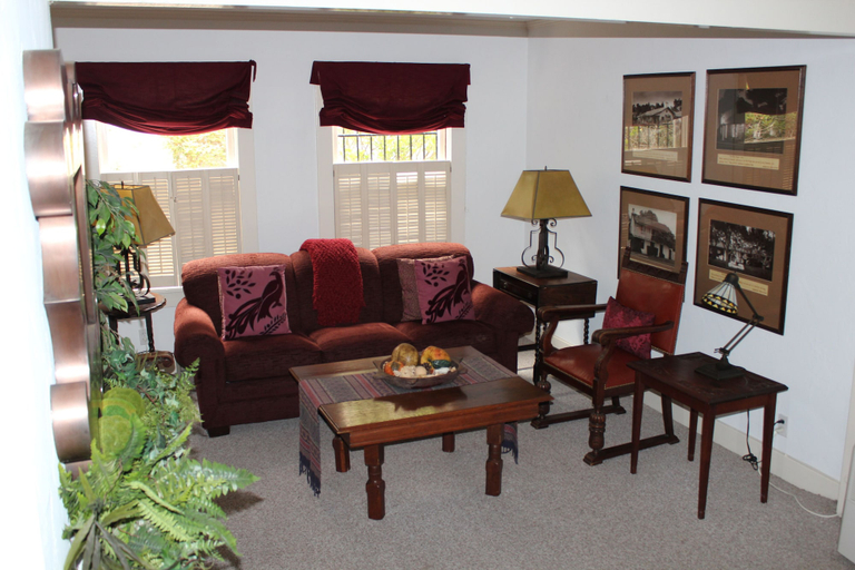 Others 5, Merritt House Hotel, Monterey