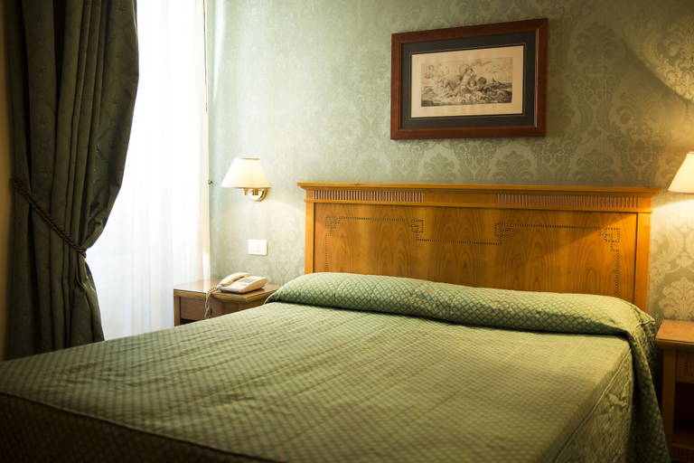 Bedroom 2, Hotel Real Orto Botanico, Napoli