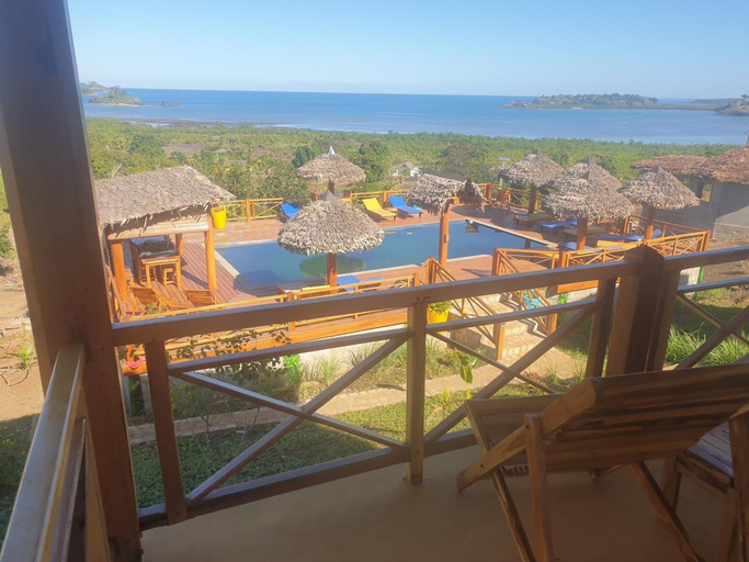 Others 5, Villa Nosy Détente, Diana