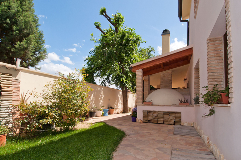Exterior & Views 2, Gentarrubia - B&B, Cagliari