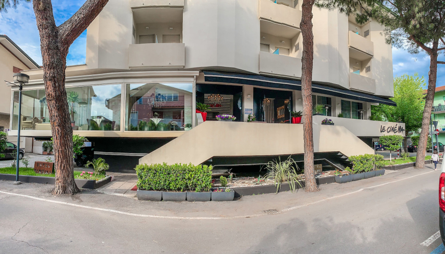 Exterior & Views 2, Hotel Le Cinèma, Forli' - Cesena