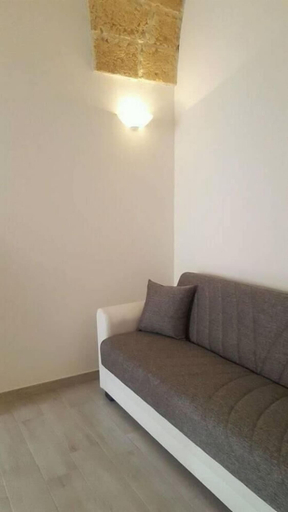 Others 5, Borgo & Mare, Lecce