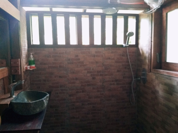Bathroom 4, Jatiwangi Villa, Tabanan