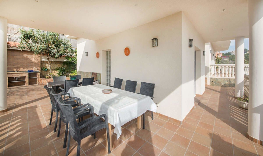 Others 5, Rubi House, Tarragona