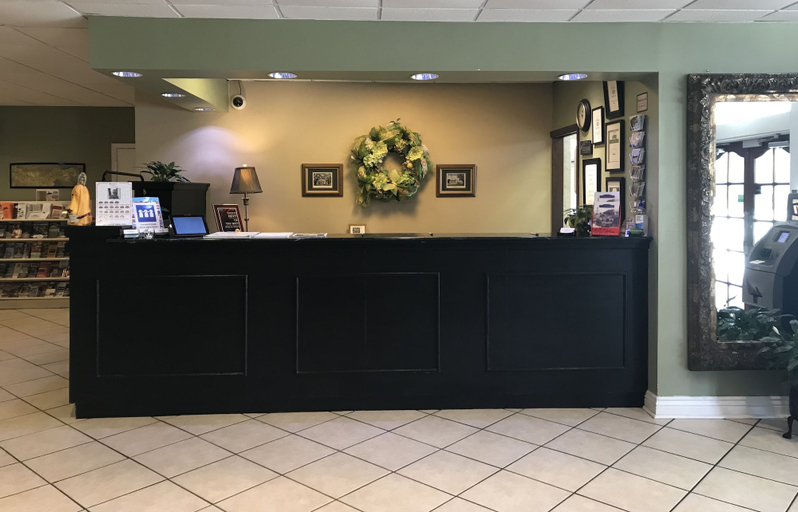 Others 5, Carmel Inn & Suites, Lafourche