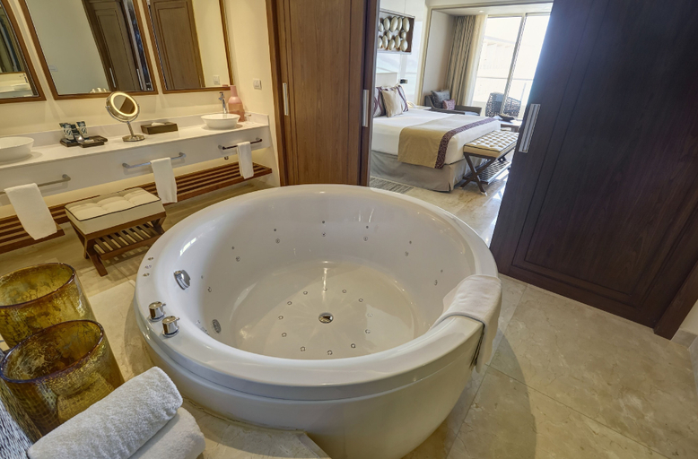 Bathroom 4, Royalton Blue Waters Montego Bay, An Autograph Collection Resort